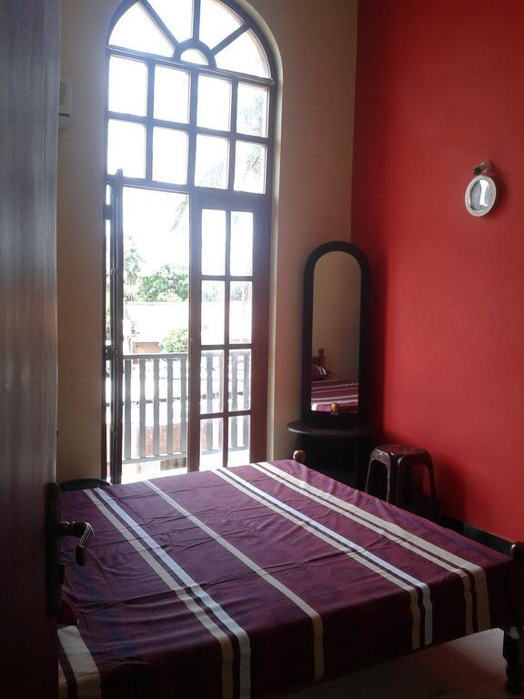 Aurora - Negombo Budget Hostel 외부 사진