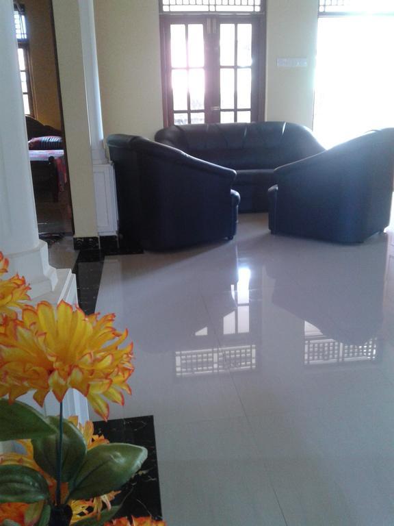 Aurora - Negombo Budget Hostel 외부 사진
